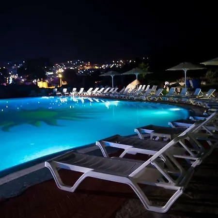 Casa Luna 4*