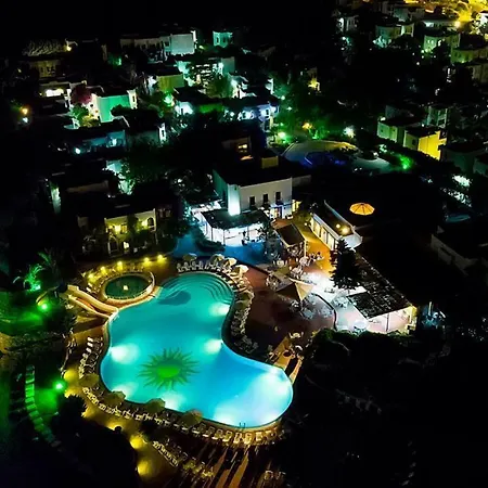 Casa Luna Hotel